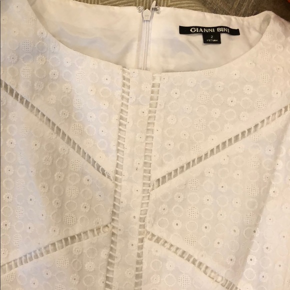 White dress - Picture 2 of 3